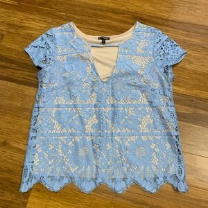 Express Women's Blue Tan‎ Lace Keyhole Neck Short Sleeve Top Blouse Size Small